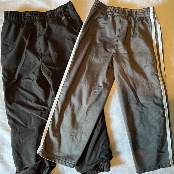 Boys Gym Pants - Picture 3 of 3